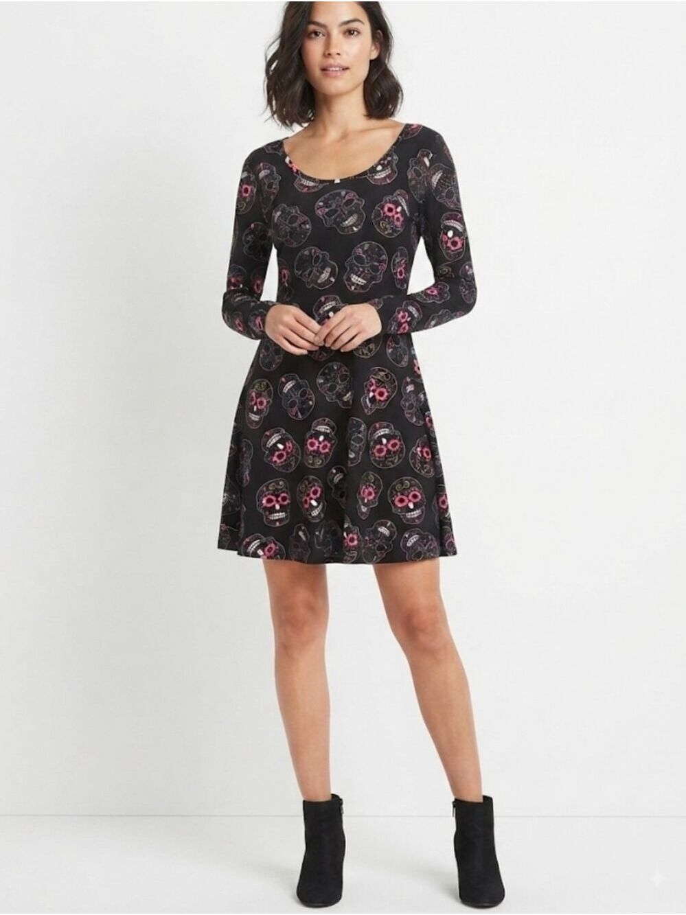 No Comment NY-LA Sugar Skull Halloween Skater Dress Size Large Black Long Sleeve